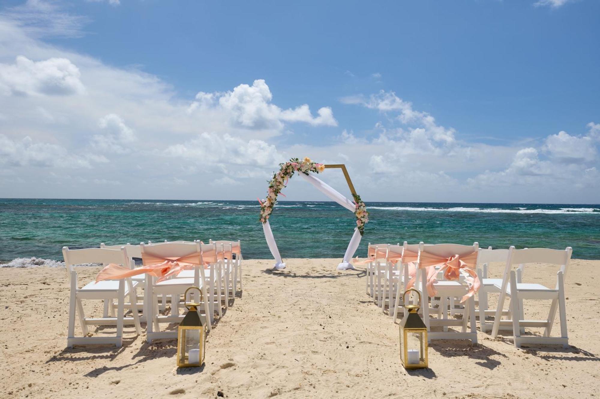 Jw Marriott St Maarten Beach Resort & Spa Dawn Beach Esterno foto